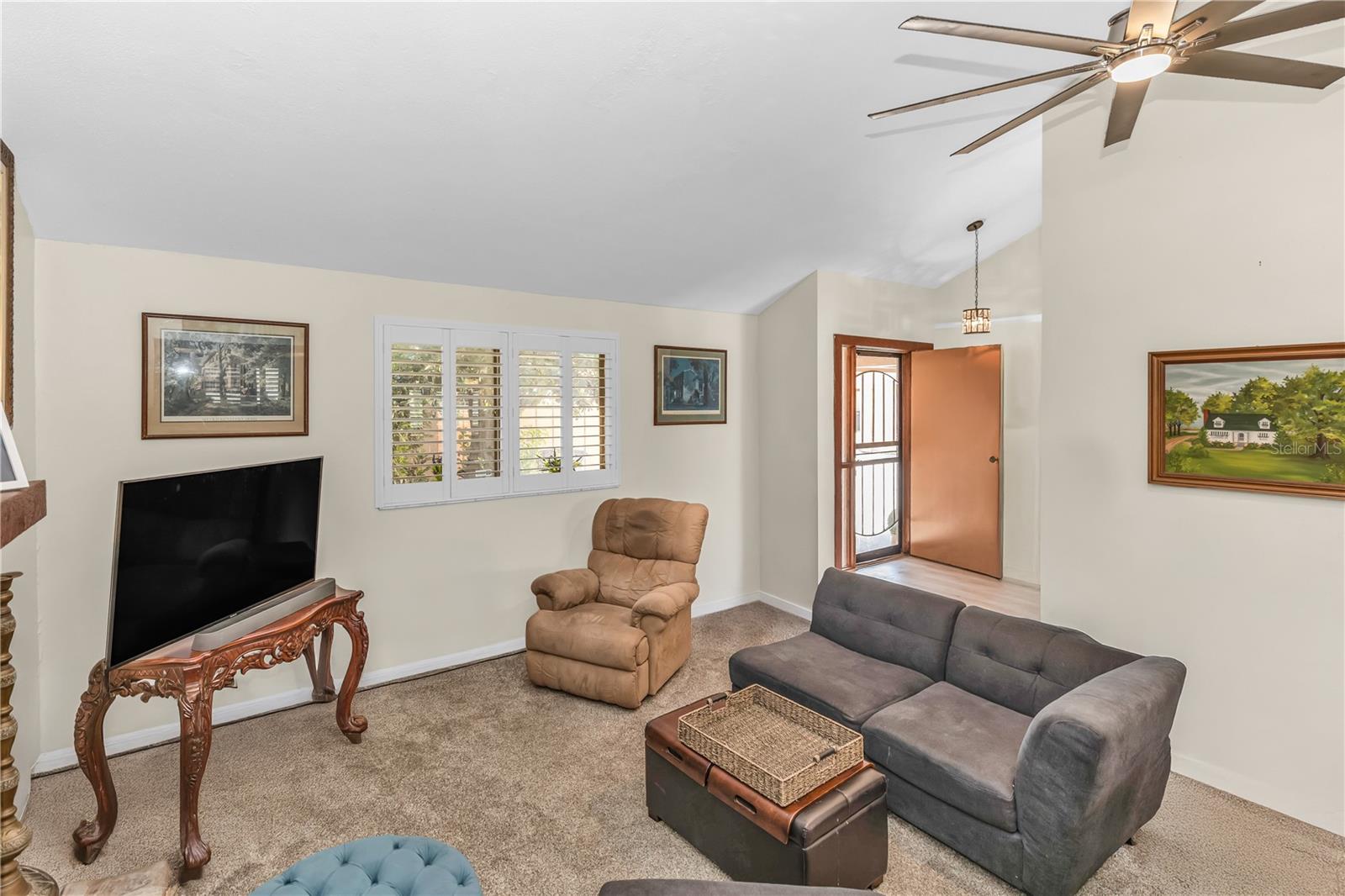 Image 6 of 25 For 240 Sunshower Court