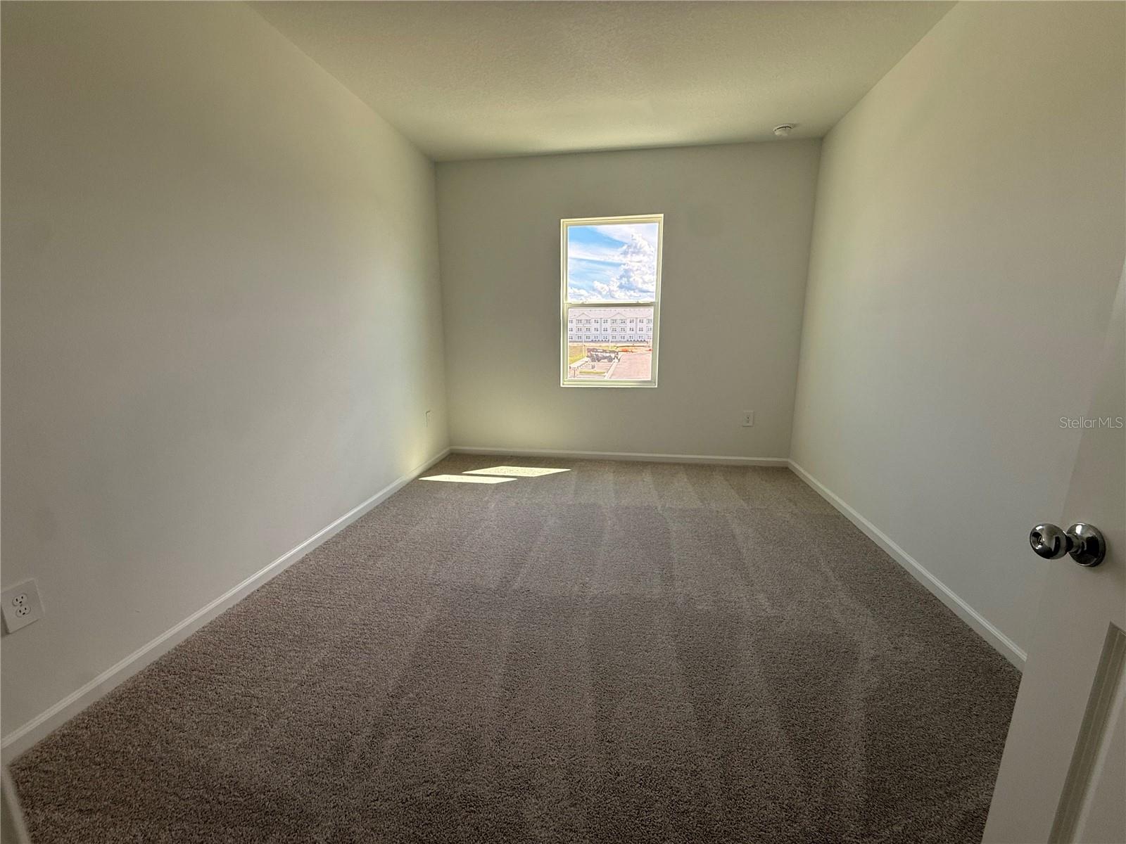 Image 10 of 16 For 2999 Maloof