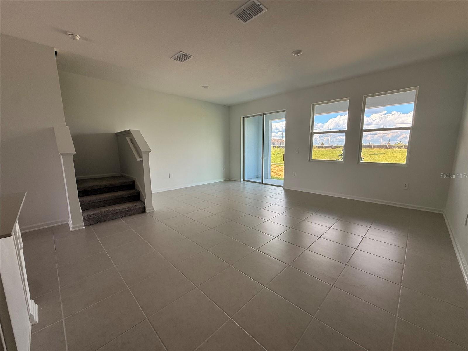 Image 11 of 16 For 2999 Maloof