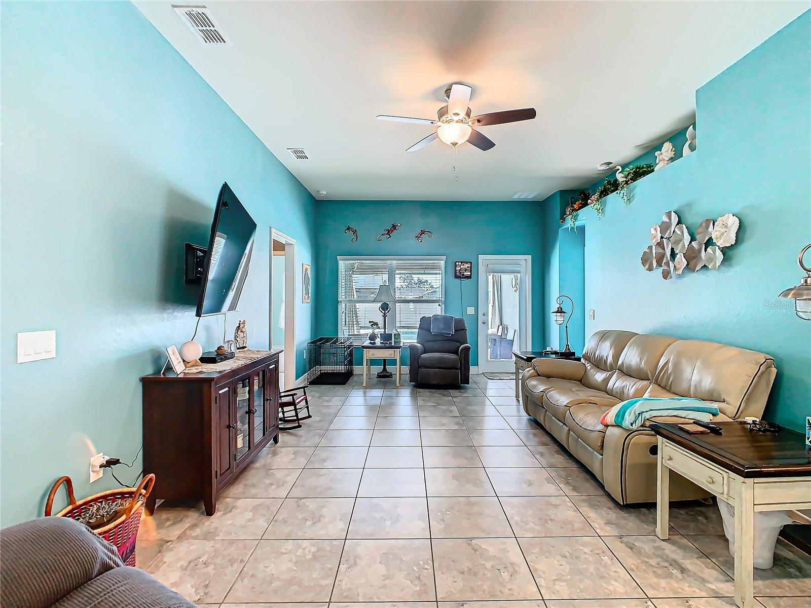 Image 15 of 45 For 649 Meadow Pointe Drive