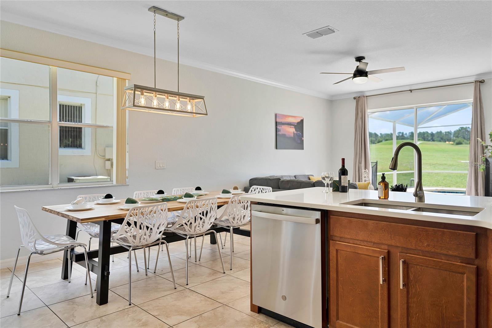 Image 11 of 33 For 606 Birkdale Street