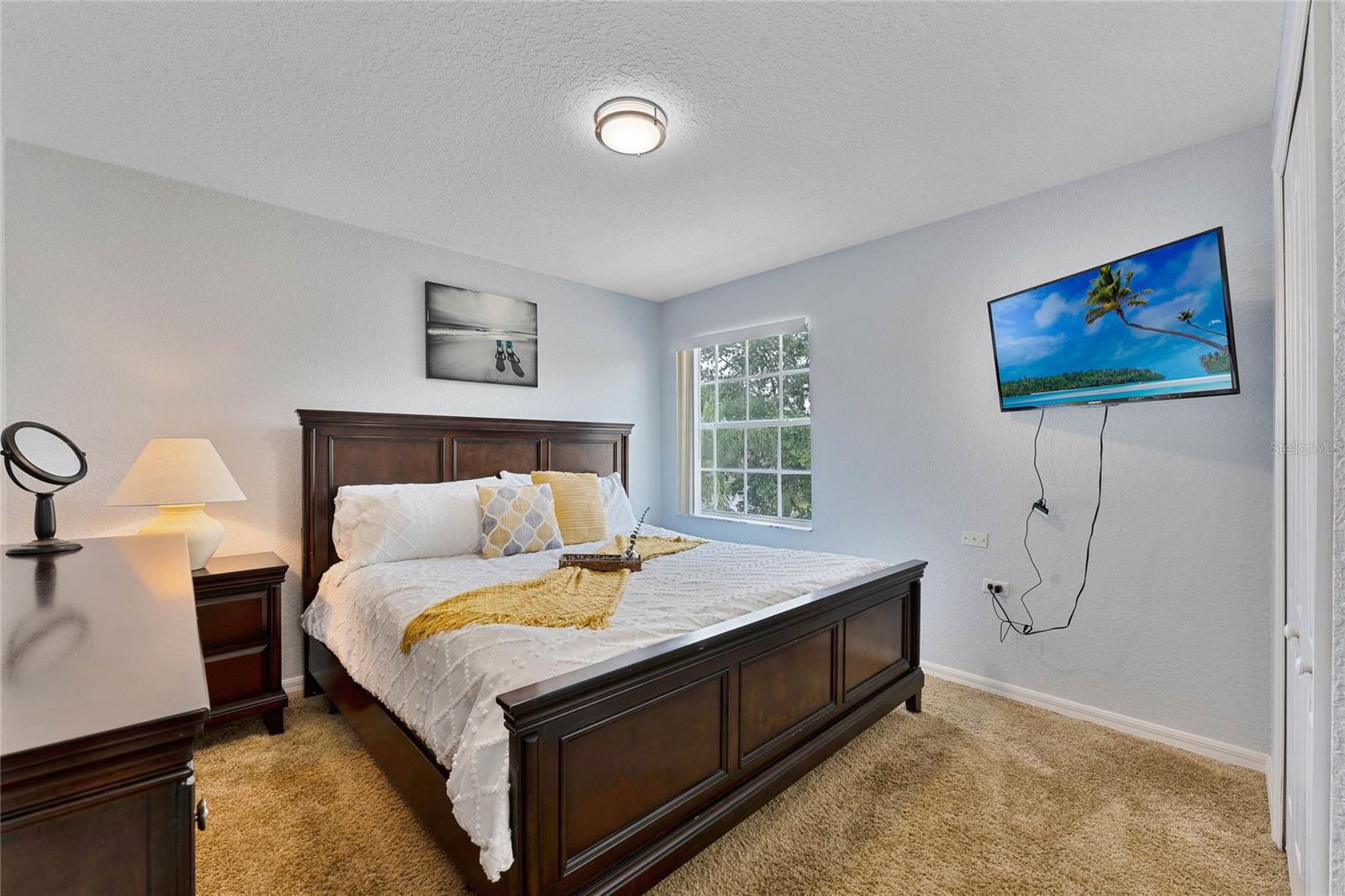 Image 22 of 33 For 606 Birkdale Street