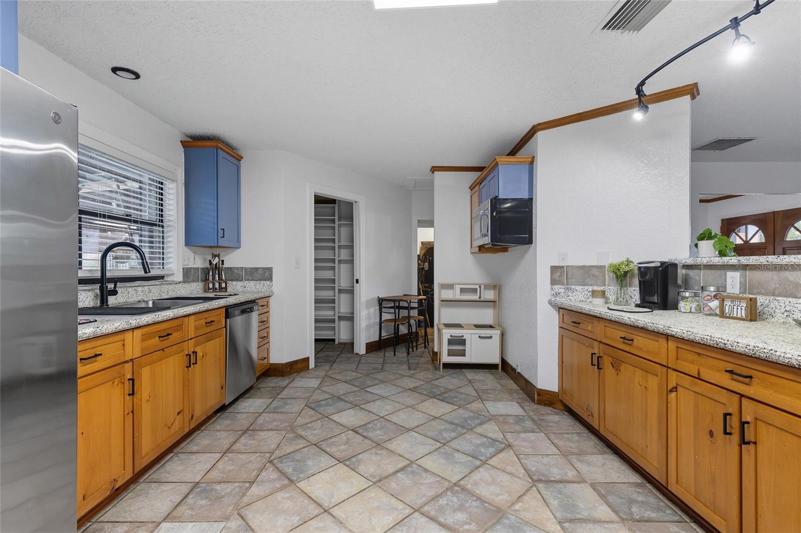 Image 18 of 60 For 4050 Citrus Street
