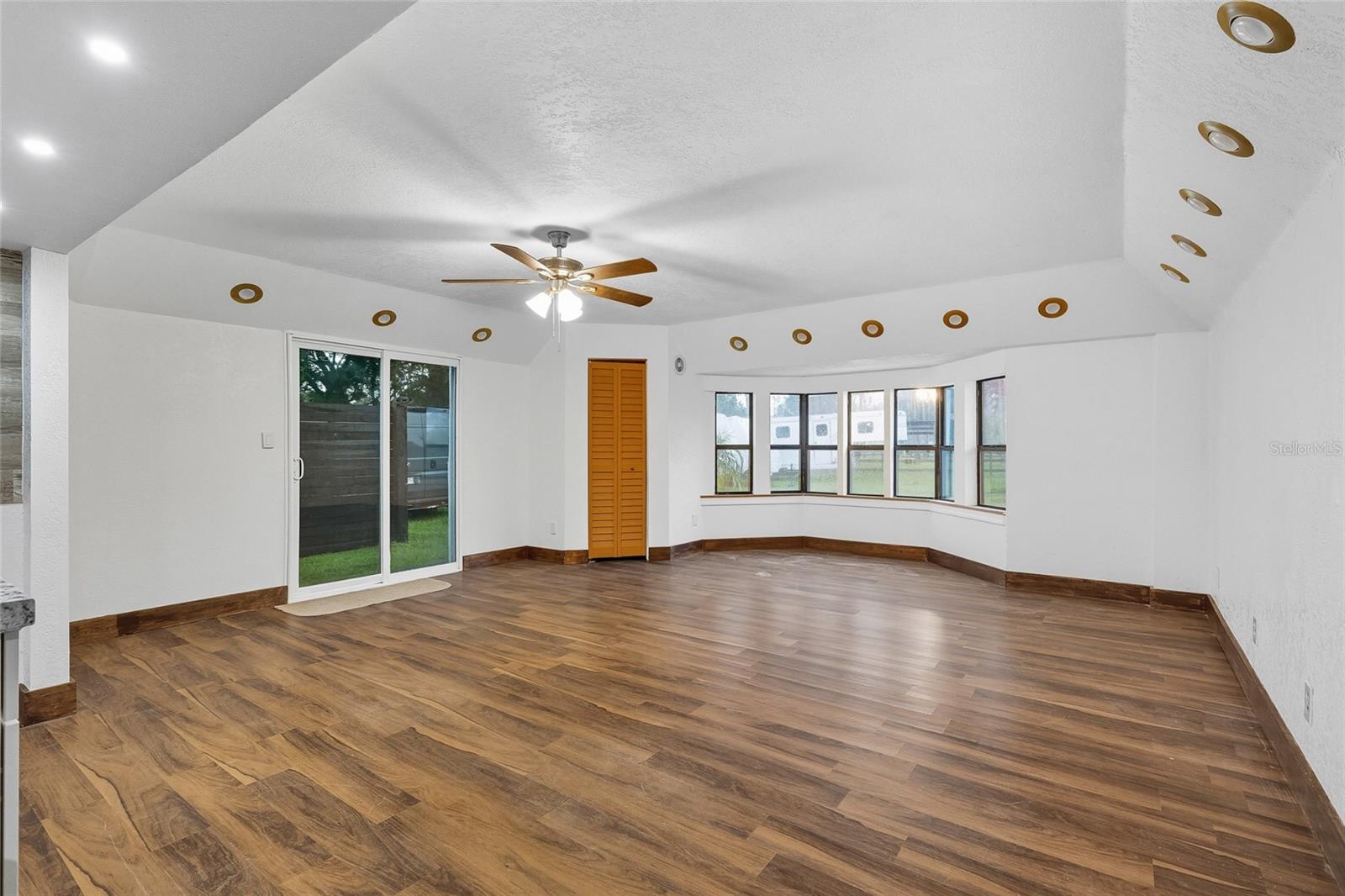 Image 33 of 60 For 4050 Citrus Street