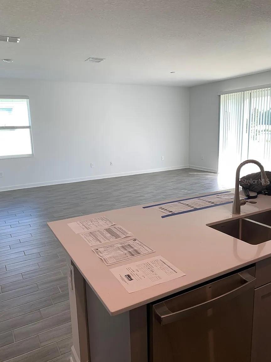 Image 3 of 20 For 2868 Camden Way