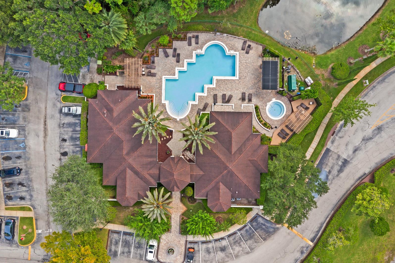 Image 3 of 35 For 724 Crest Pines Drive 511