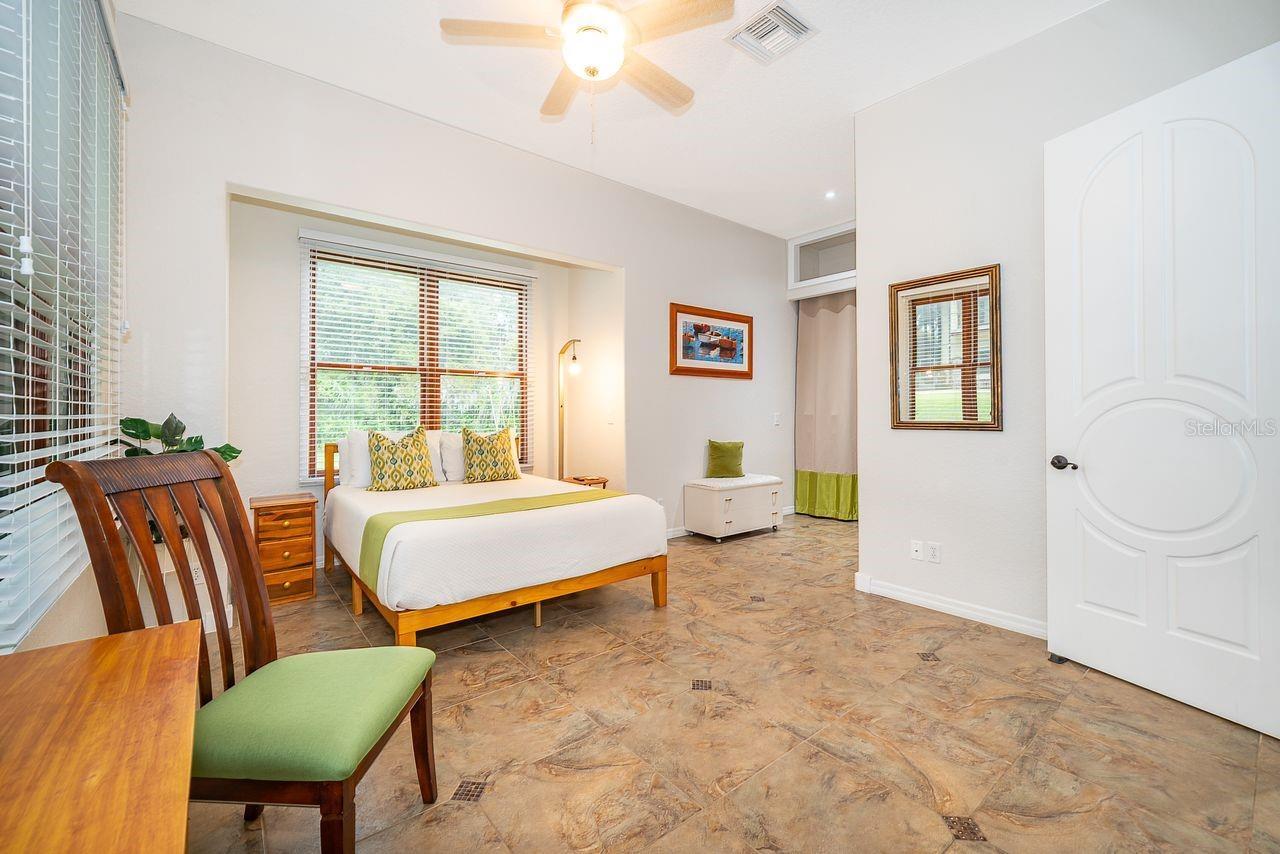 Image 27 of 43 For 2339 Neptune Road Unit A