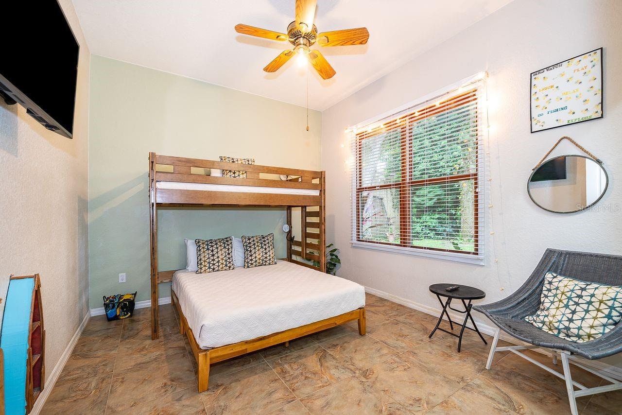 Image 30 of 43 For 2339 Neptune Road Unit A