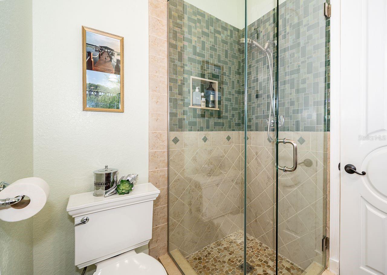 Image 31 of 43 For 2339 Neptune Road Unit A