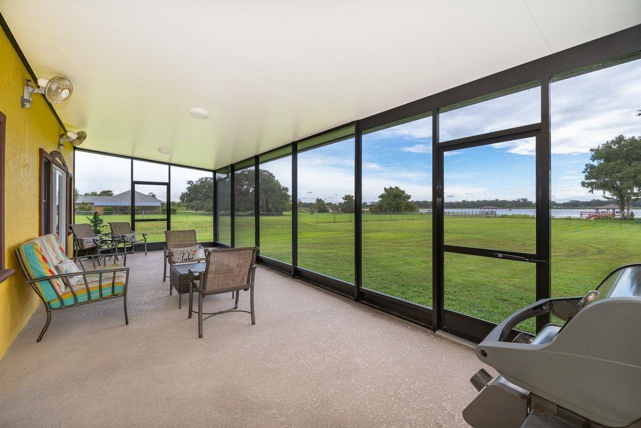 Image 34 of 43 For 2339 Neptune Road Unit A
