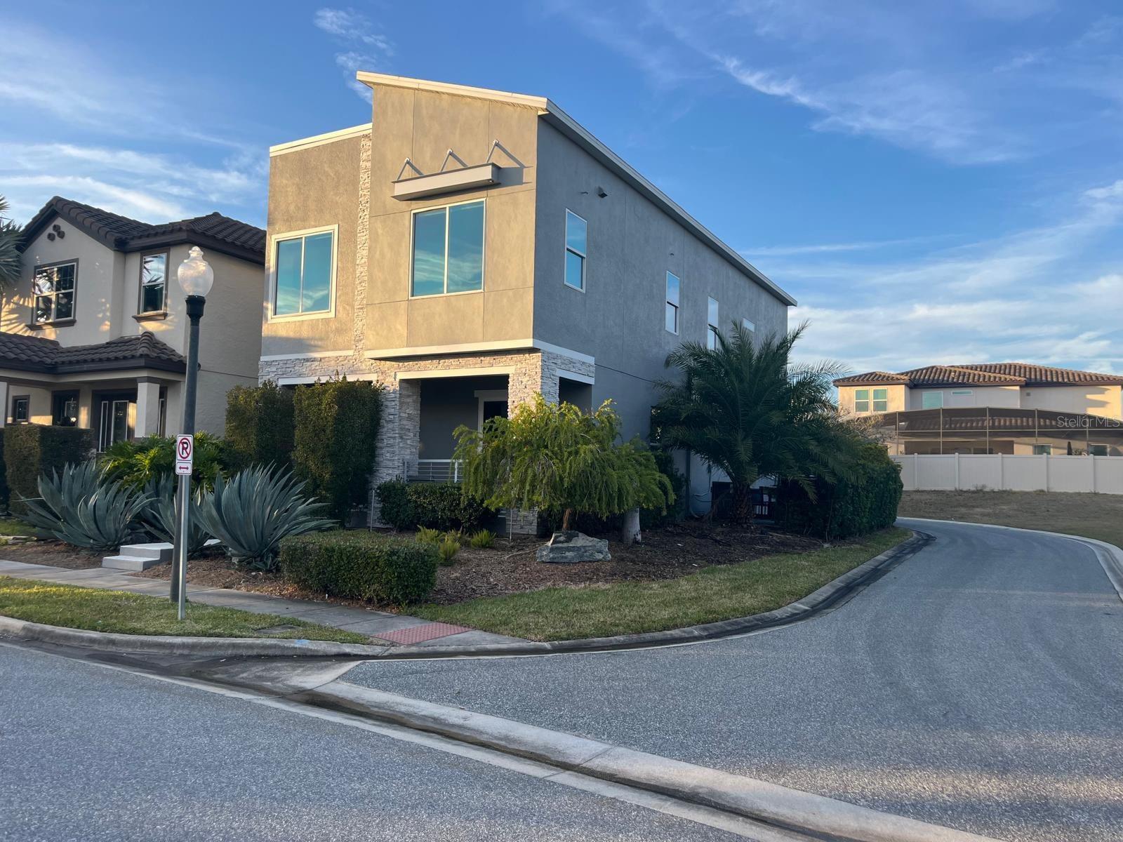 Image 2 of 23 For 14519 Crested Plume Drive