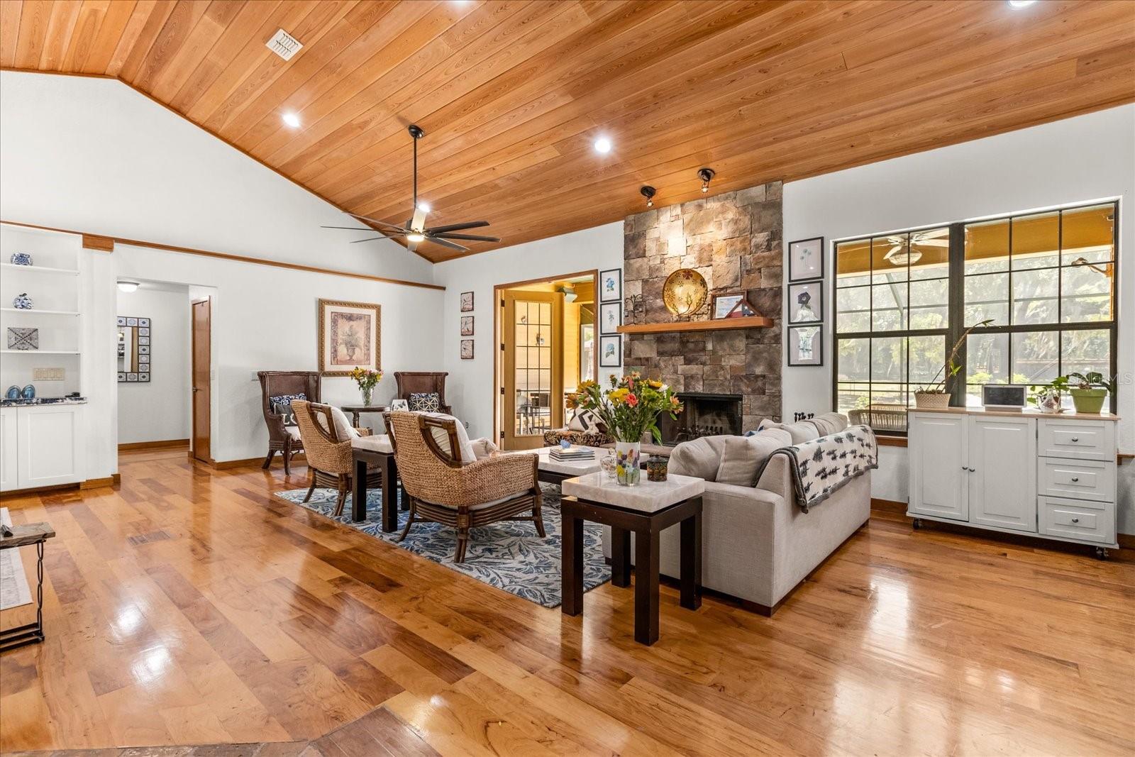 Image 13 of 86 For 1084 170th Street