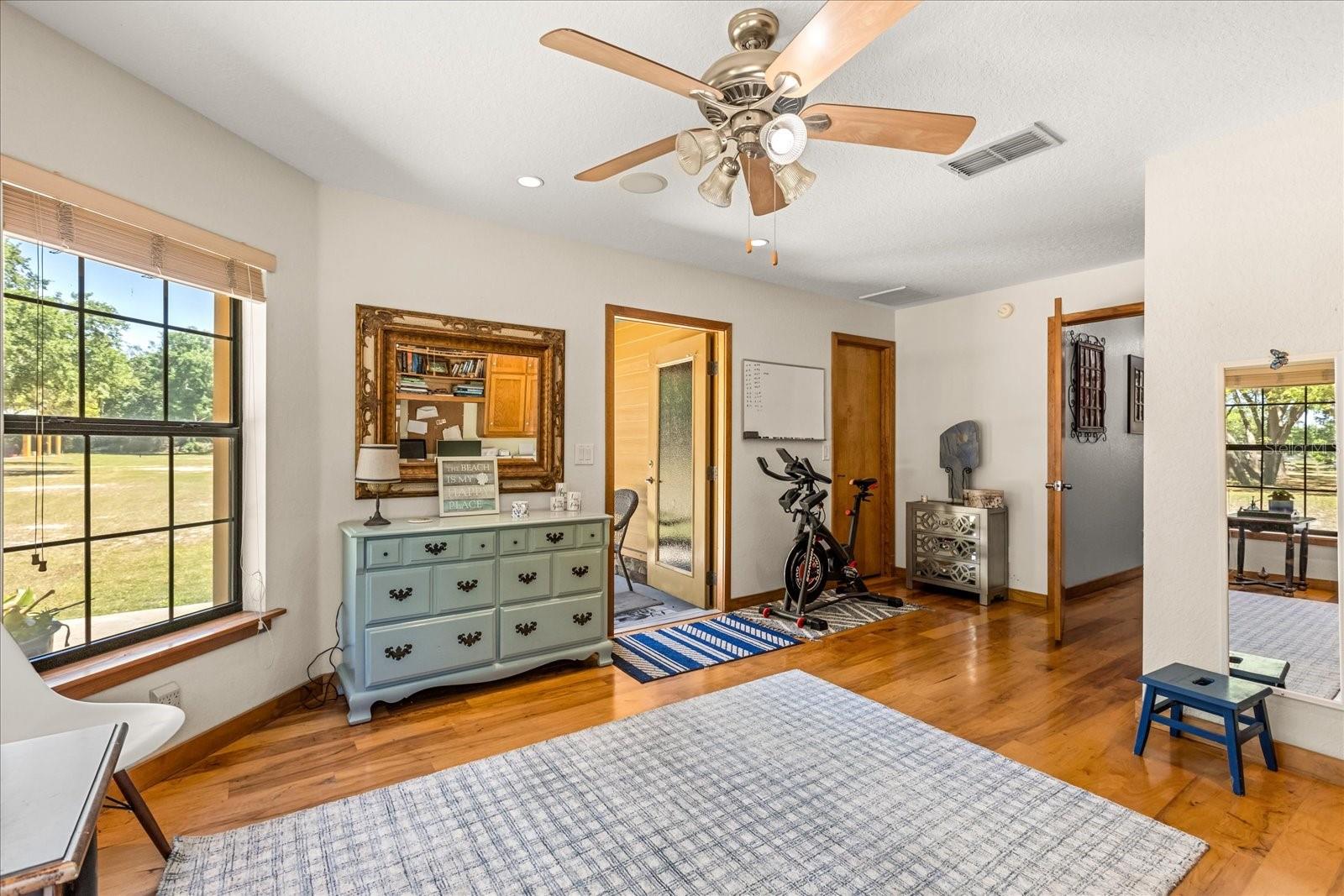 Image 46 of 86 For 1084 170th Street