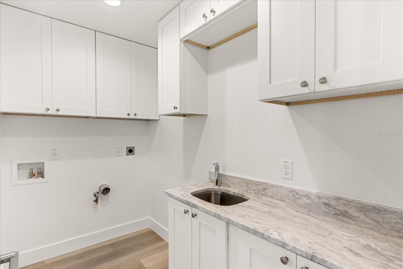 Image 70 of 86 For 1084 170th Street