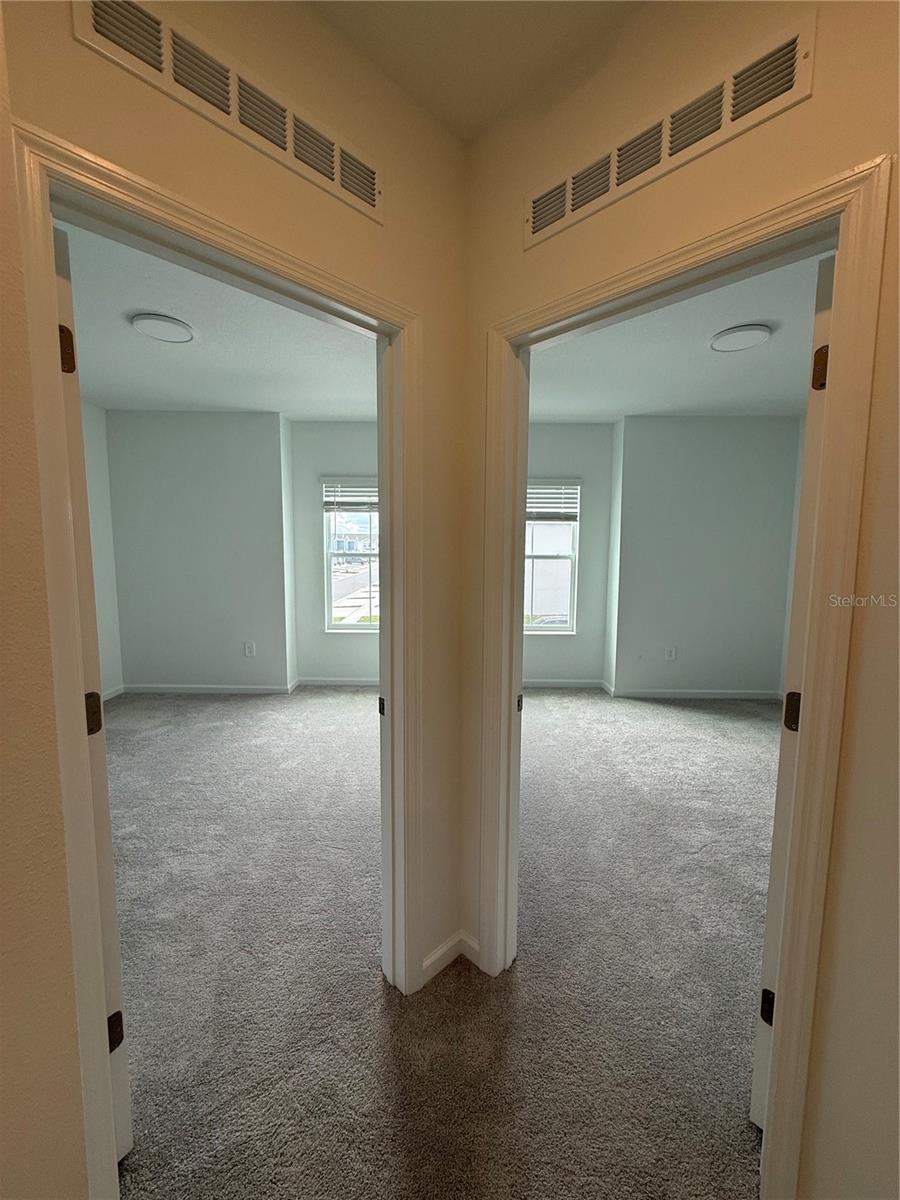 Image 25 of 35 For 3066 Chantilly Drive