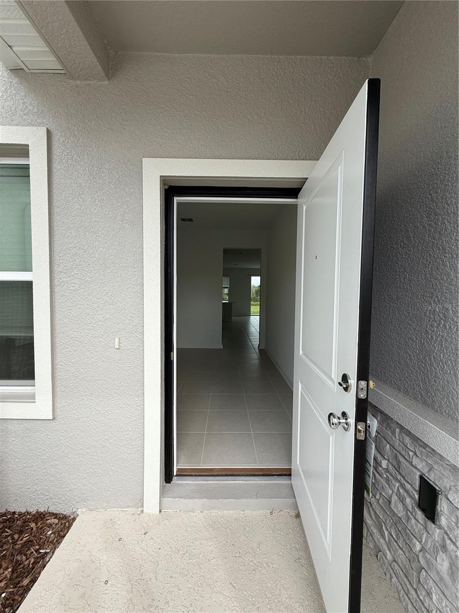 Image 4 of 35 For 3066 Chantilly Drive