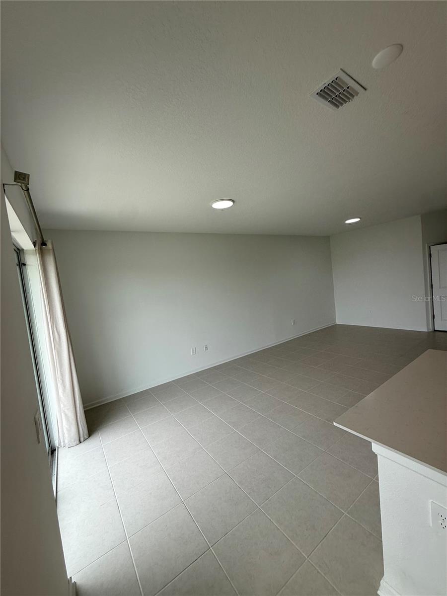 Image 8 of 35 For 3066 Chantilly Drive