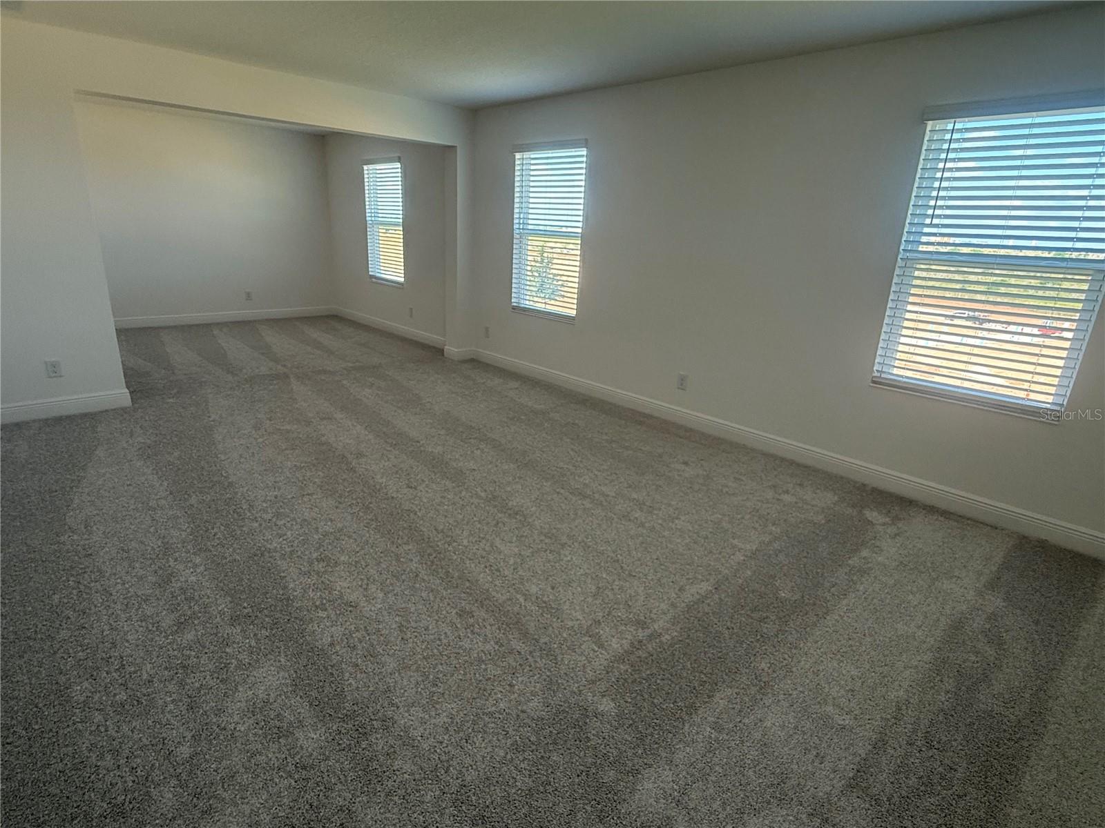 Image 20 of 27 For 7968 Syracuse Drive