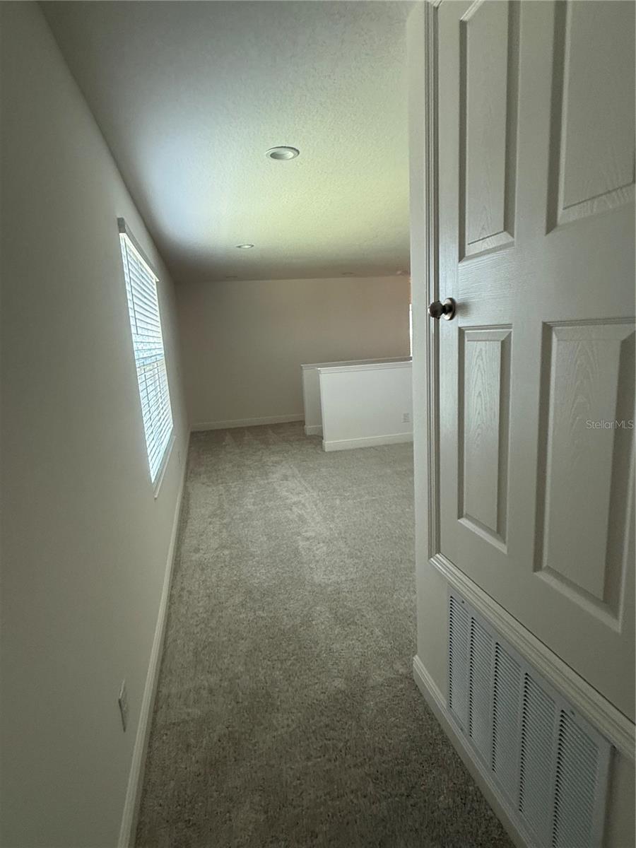 Image 23 of 27 For 7968 Syracuse Drive