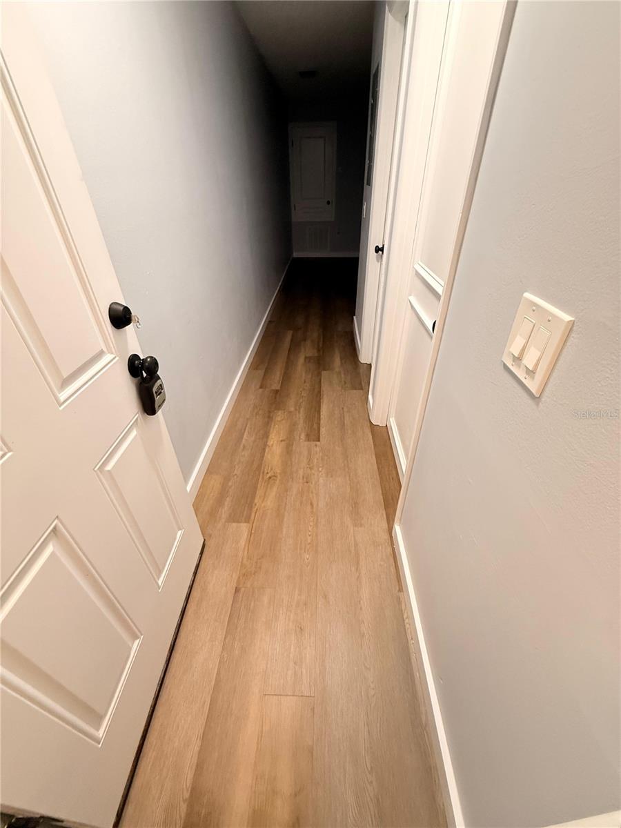 Image 20 of 20 For 1121 Woodman Way