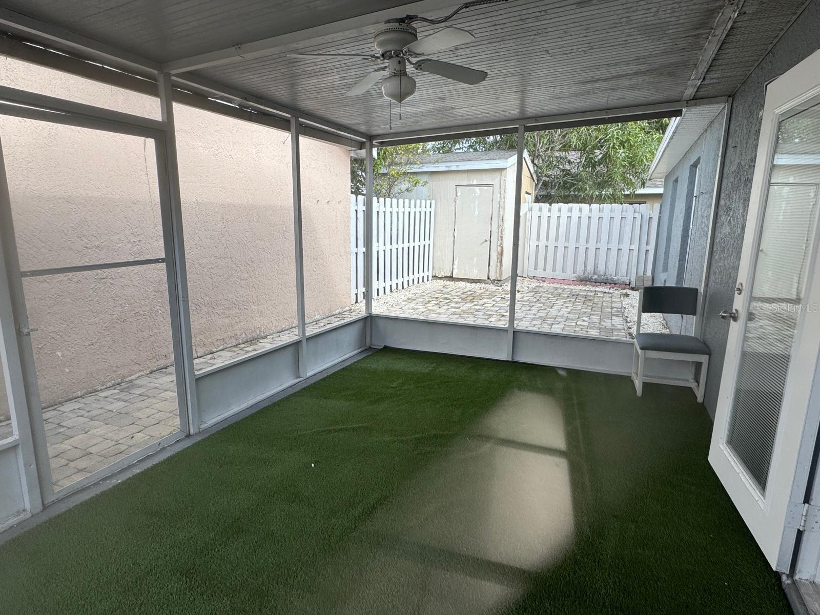 Image 18 of 23 For 2406 Harbor Town Drive