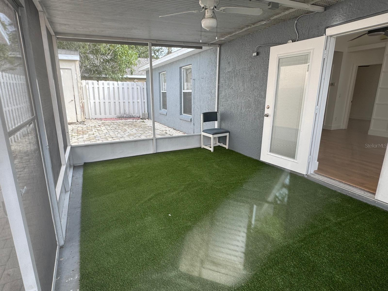 Image 19 of 23 For 2406 Harbor Town Drive