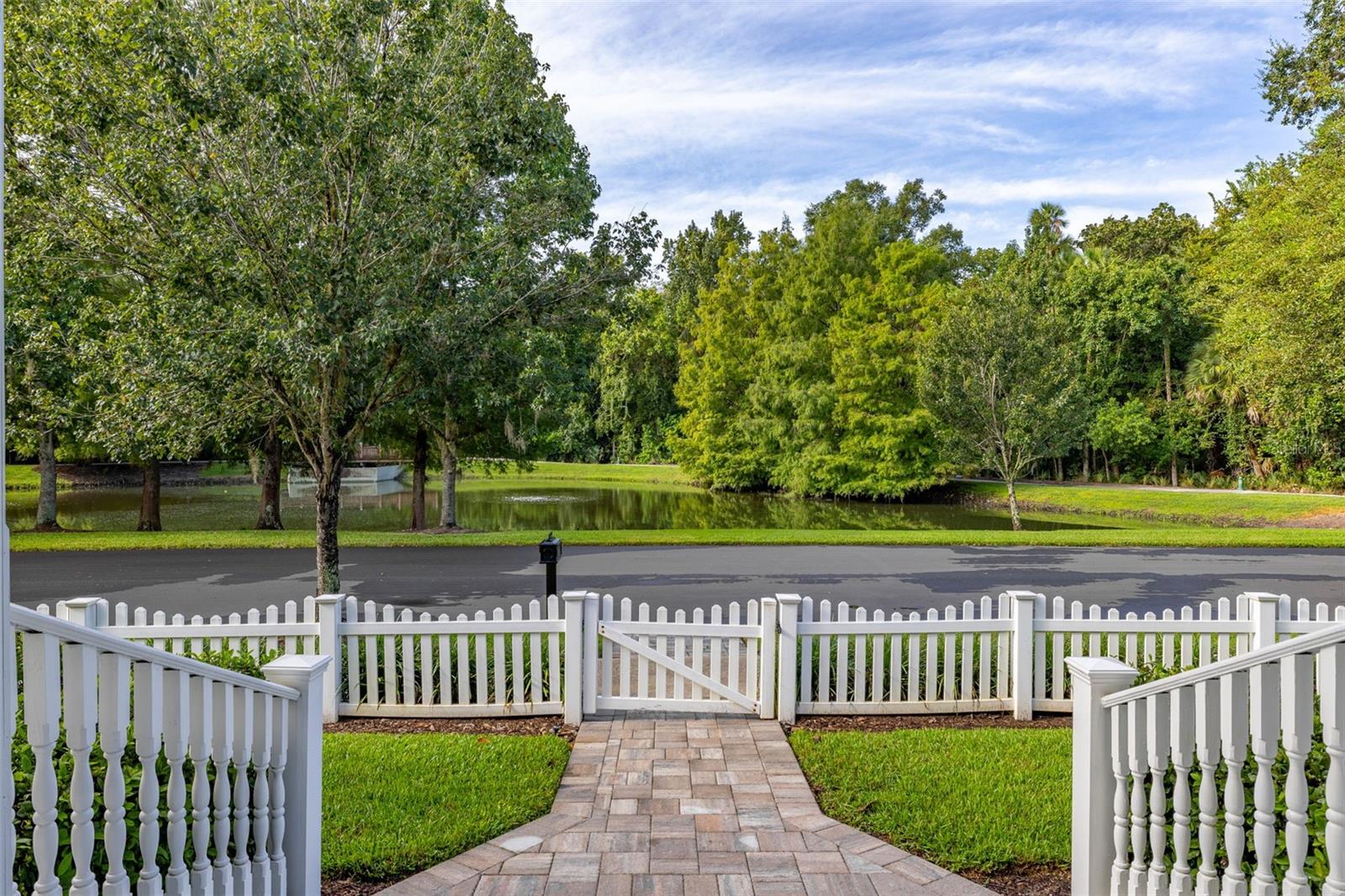 Image 11 of 100 For 1003 Oak Pond Drive
