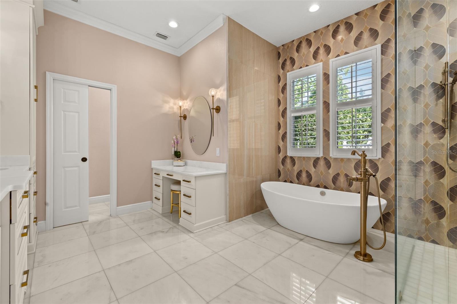 Image 26 of 100 For 1003 Oak Pond Drive