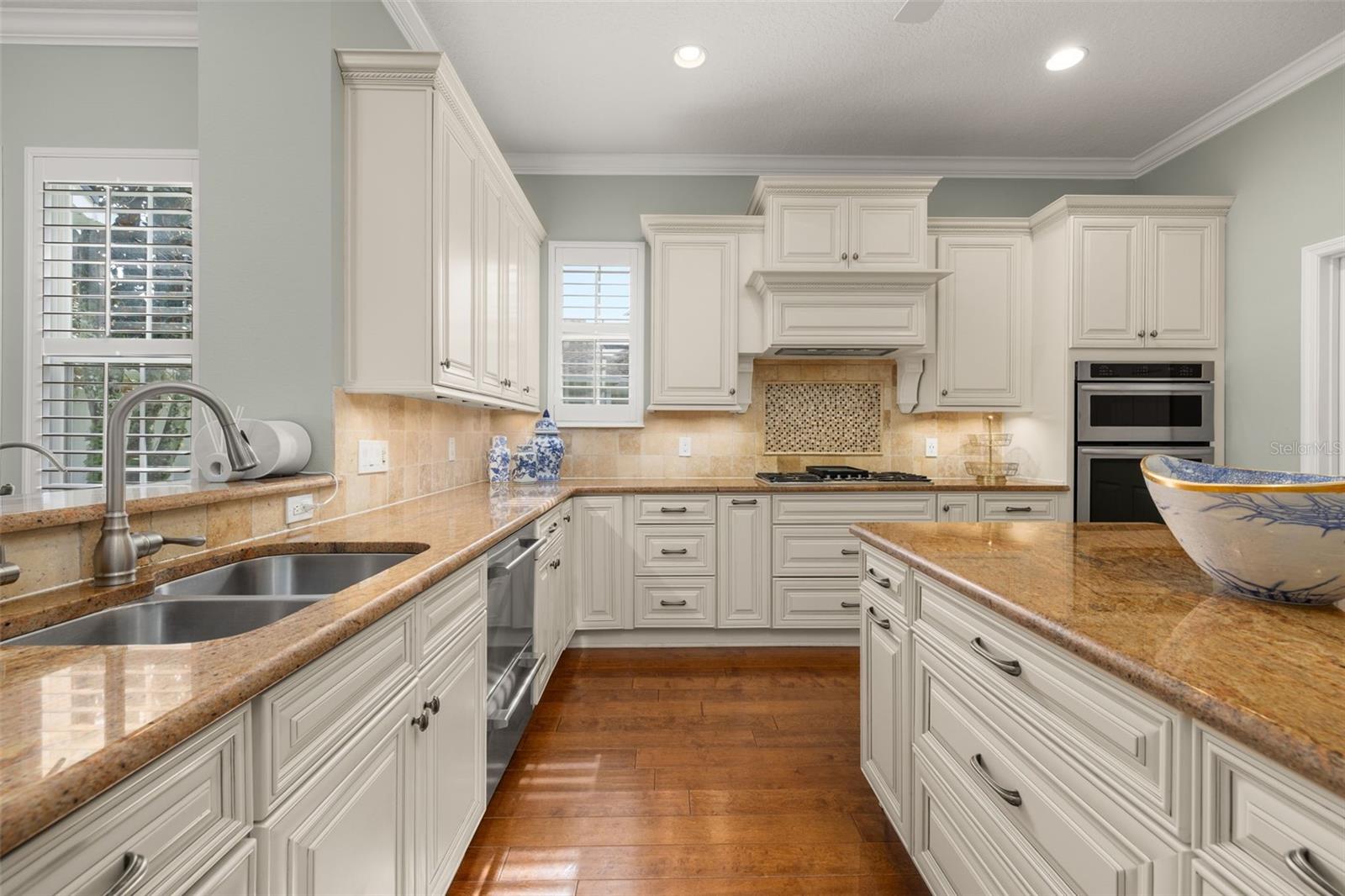 Image 36 of 100 For 1003 Oak Pond Drive