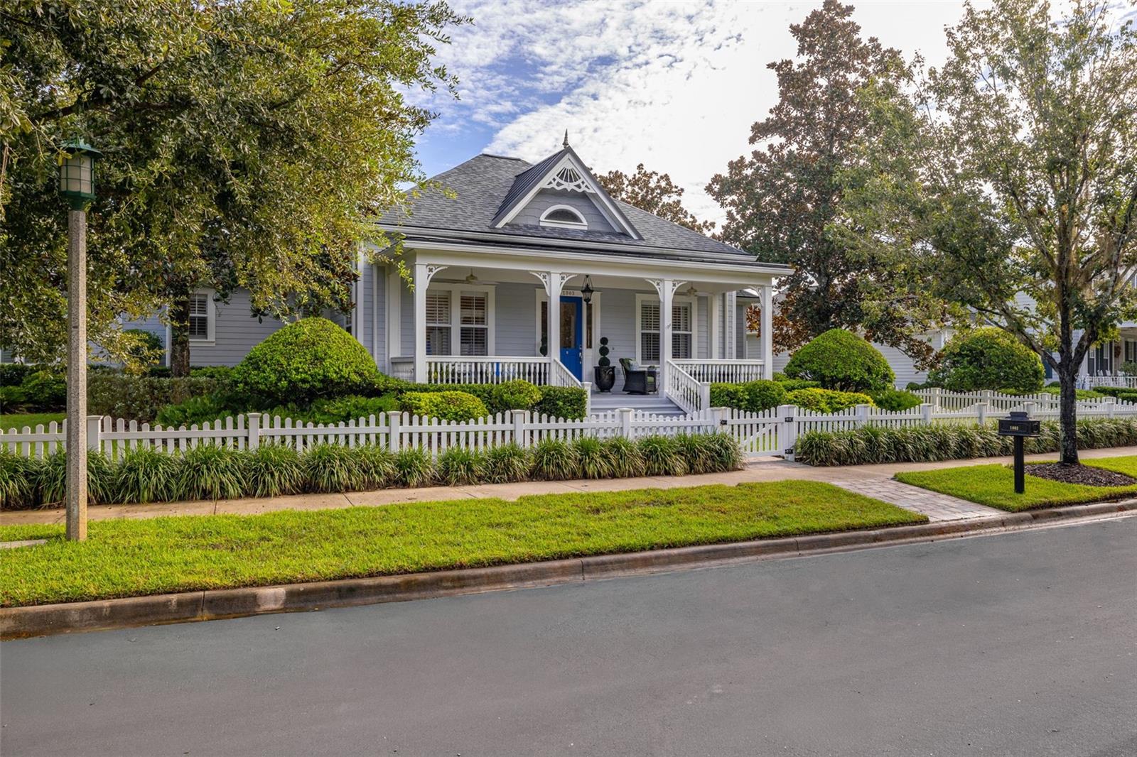 Image 4 of 100 For 1003 Oak Pond Drive