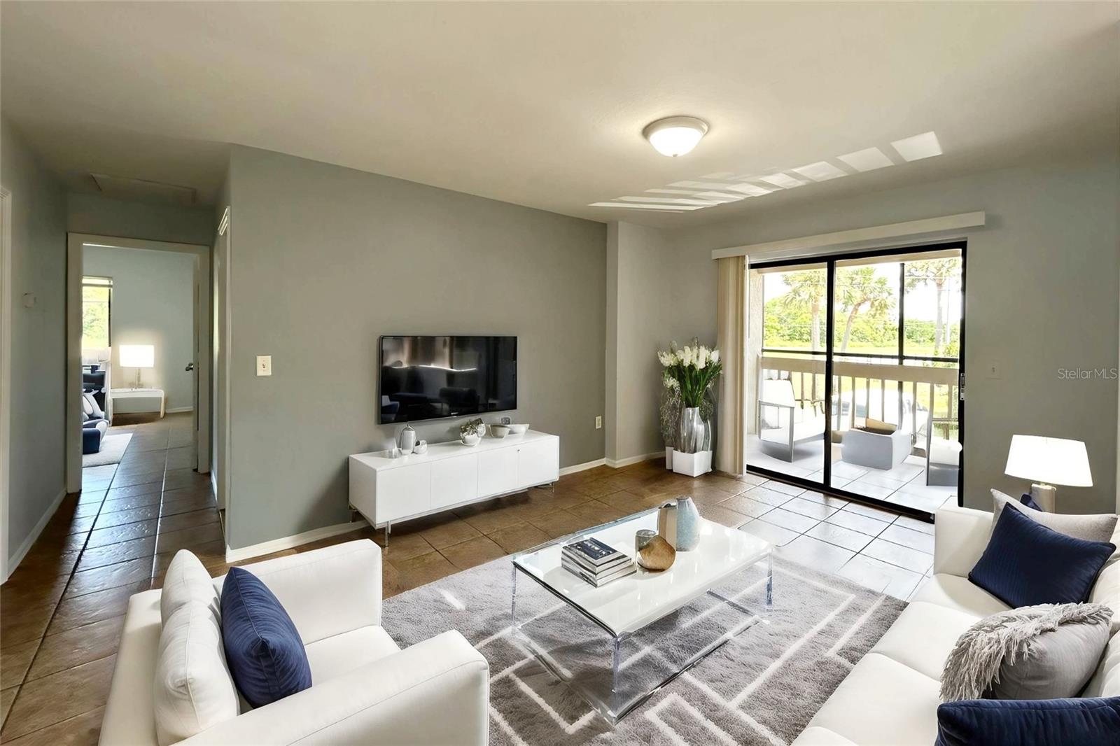 Image 5 of 16 For 1040 Buena Vista Drive 1033