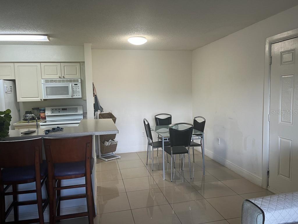 Image 3 of 17 For 1218 Bermuda Lakes Lane 108