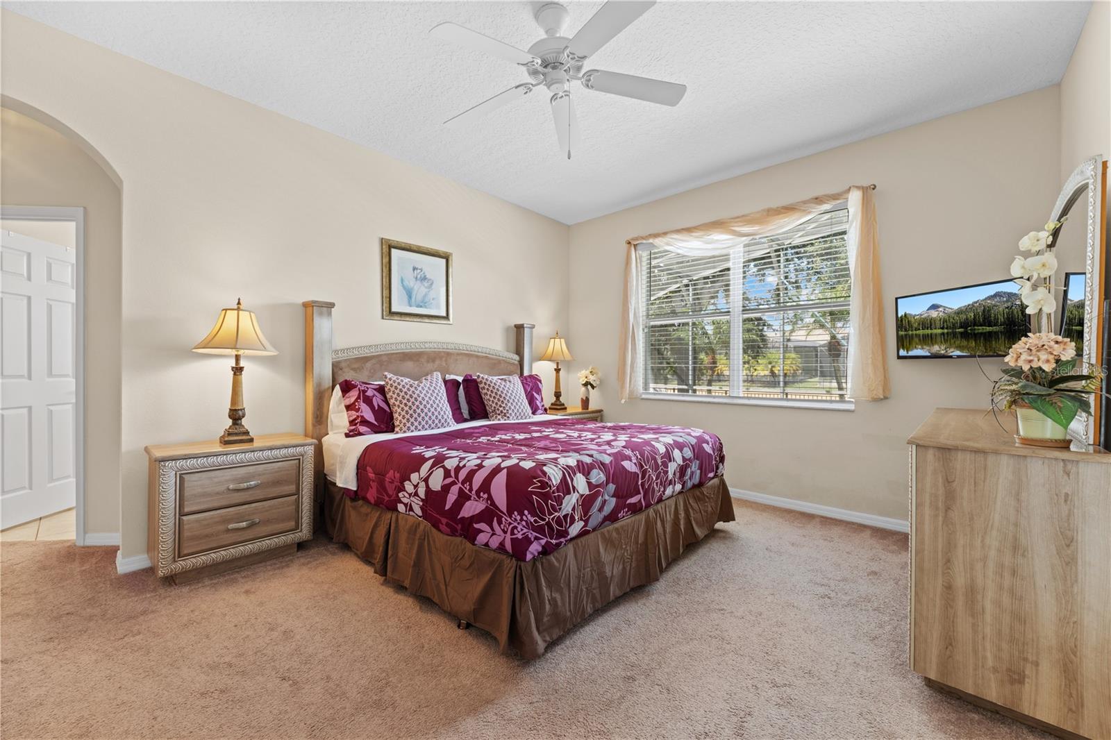 Image 12 of 51 For 182 Minniehaha Circle