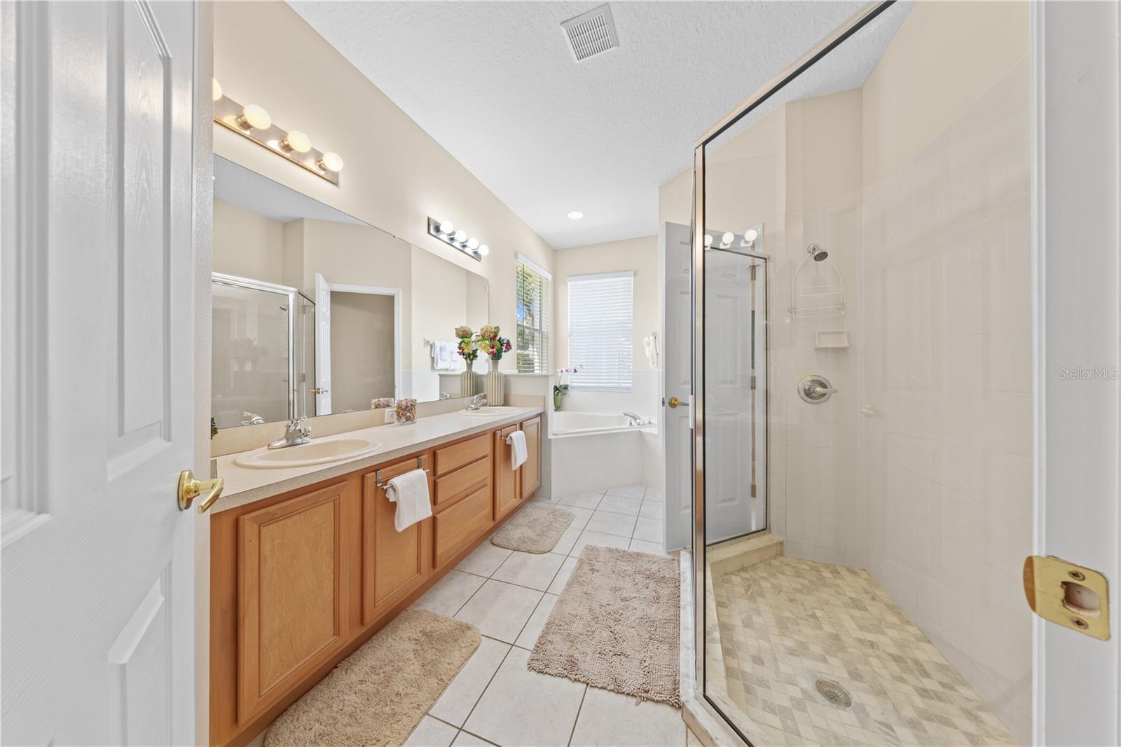 Image 15 of 51 For 182 Minniehaha Circle