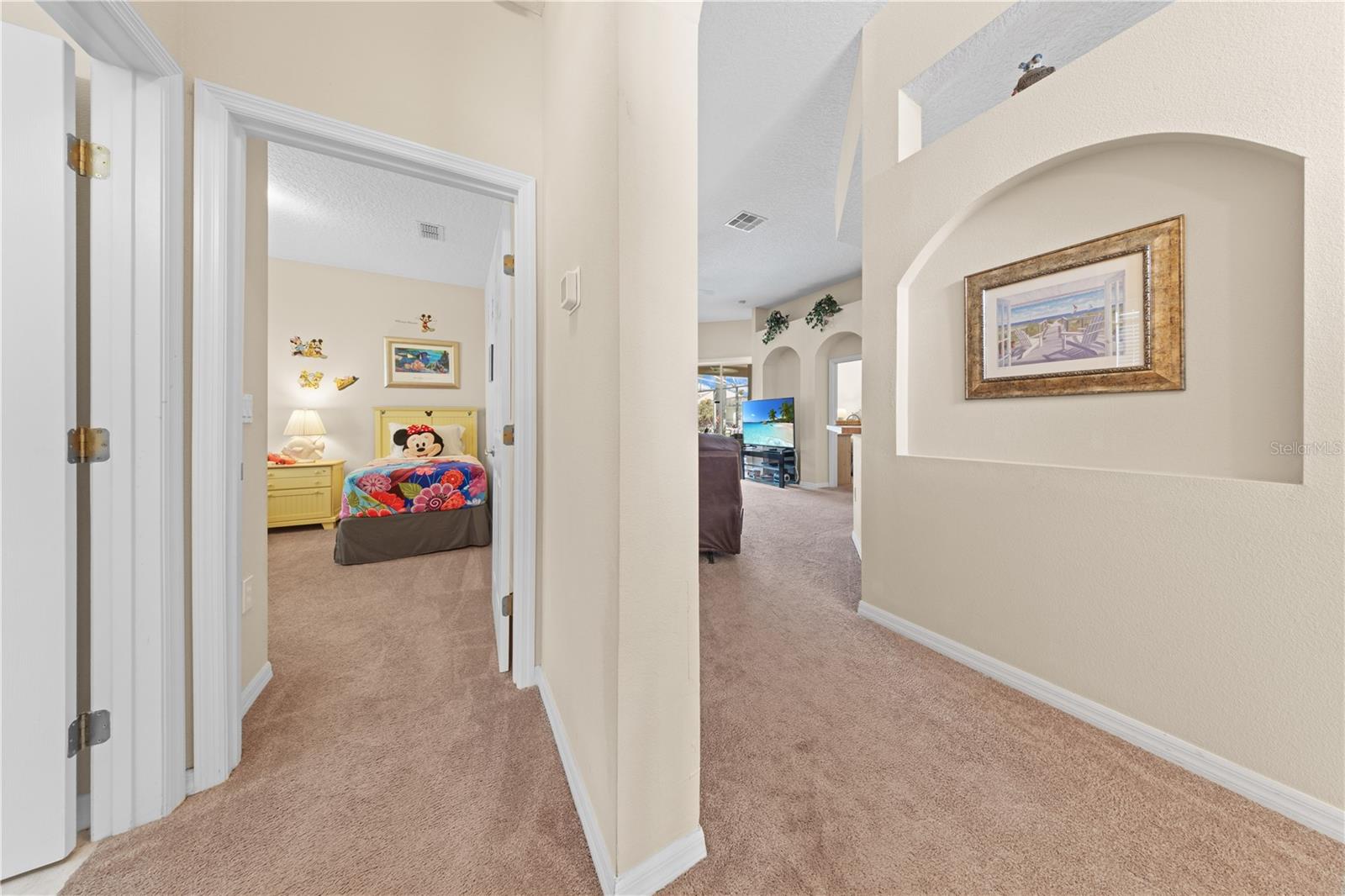 Image 36 of 51 For 182 Minniehaha Circle