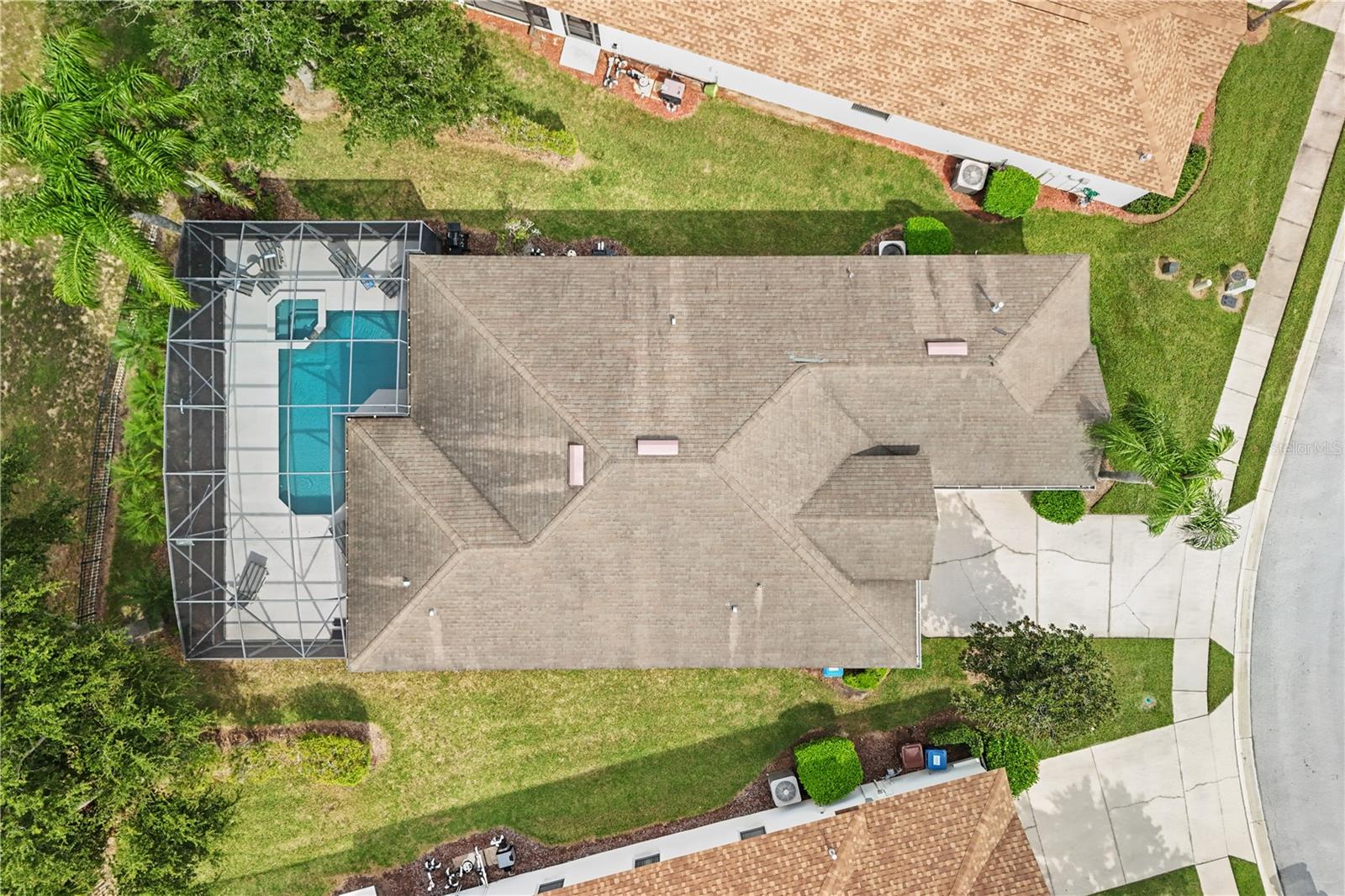 Image 48 of 51 For 182 Minniehaha Circle