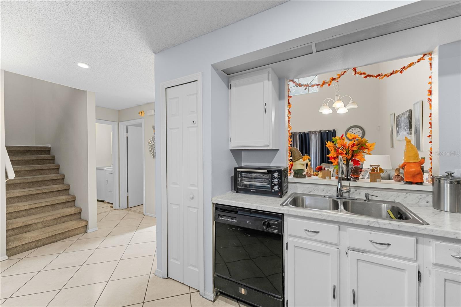 Image 12 of 35 For 14305 Bay Isle Drive