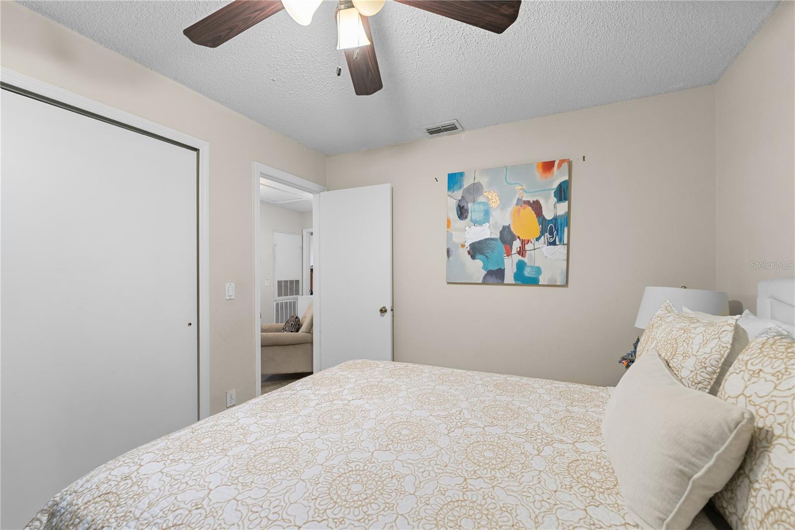 Image 29 of 35 For 14305 Bay Isle Drive