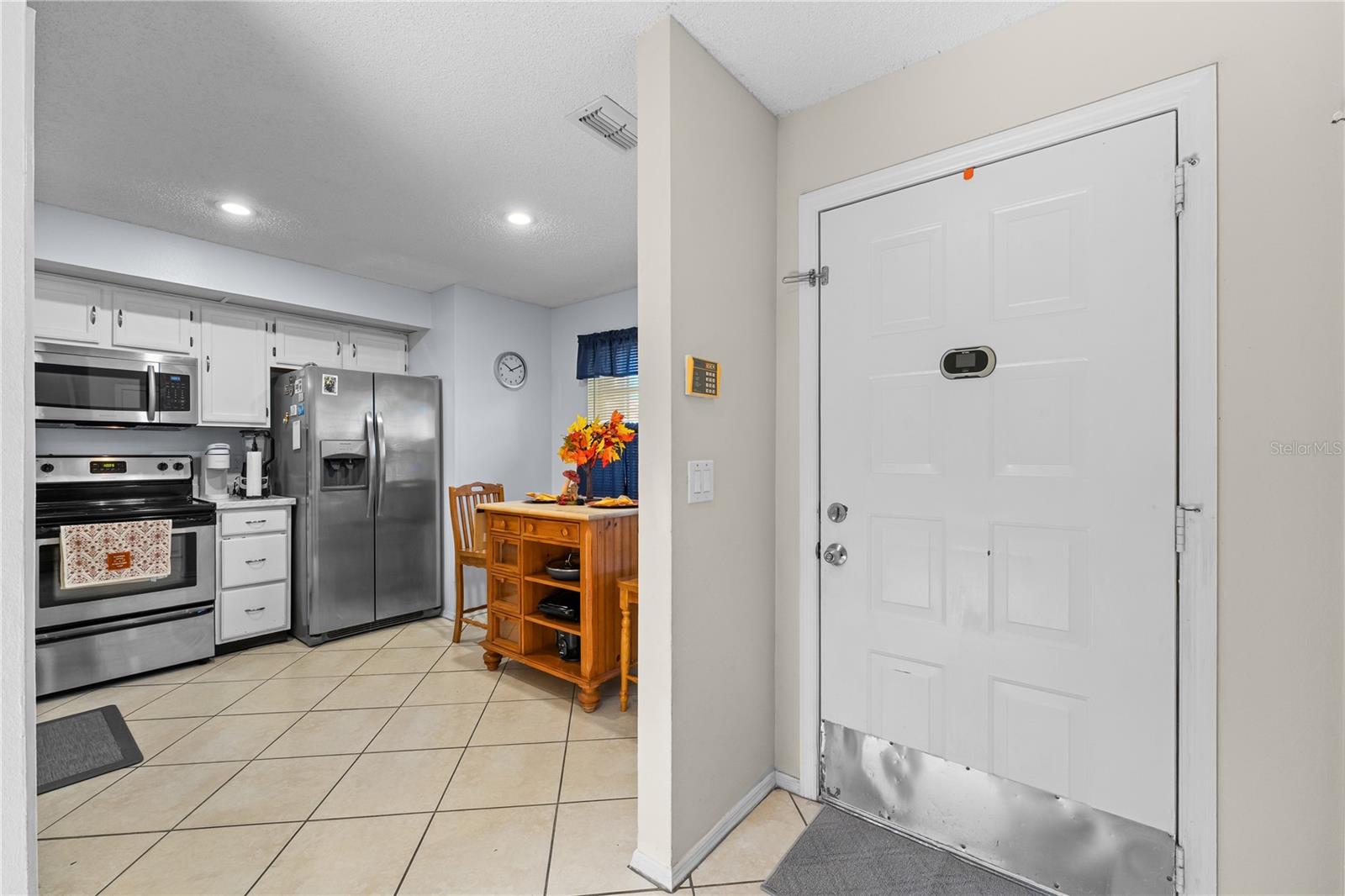 Image 9 of 35 For 14305 Bay Isle Drive