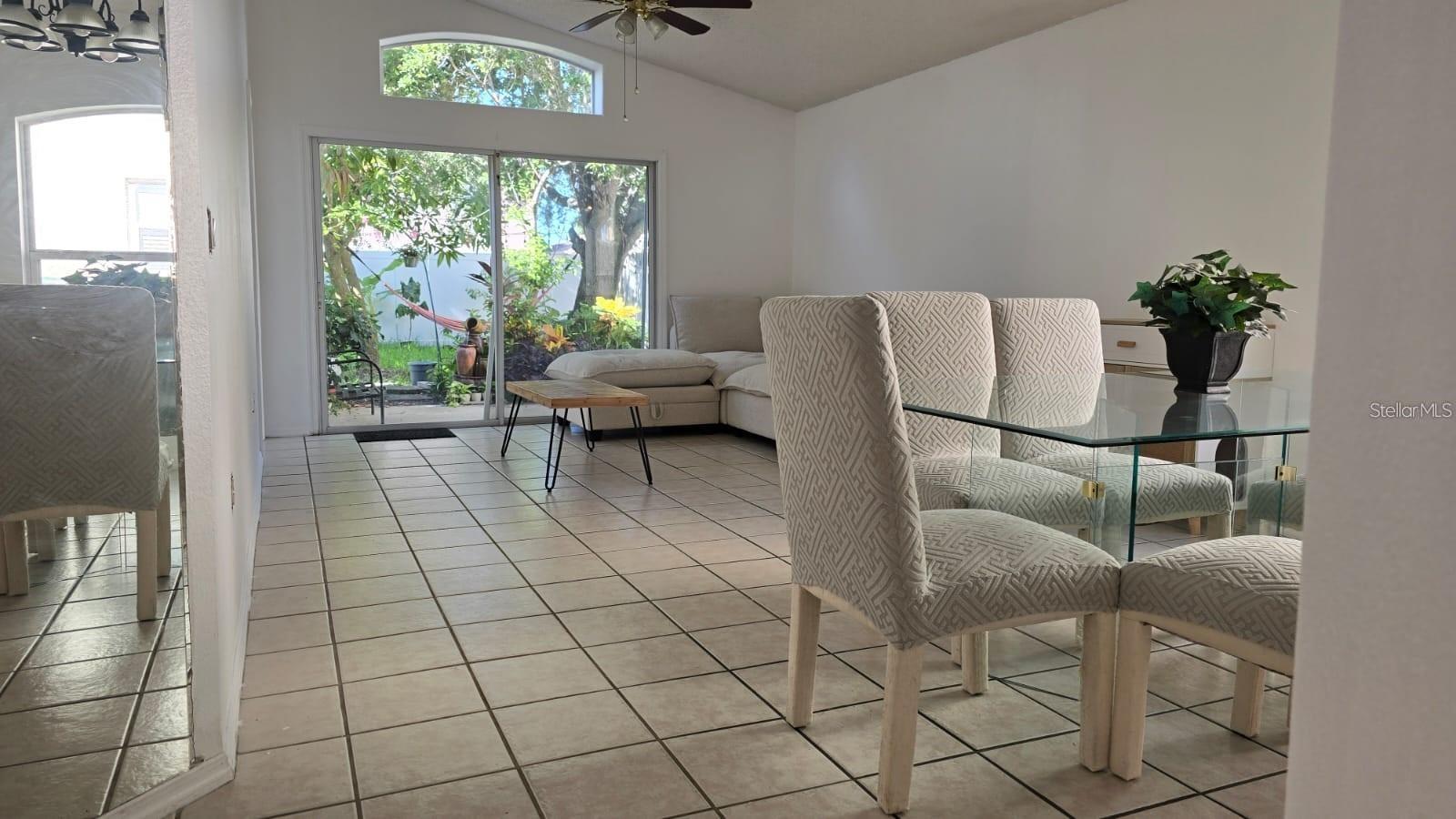 Image 7 of 18 For 1321 Timberbend Circle