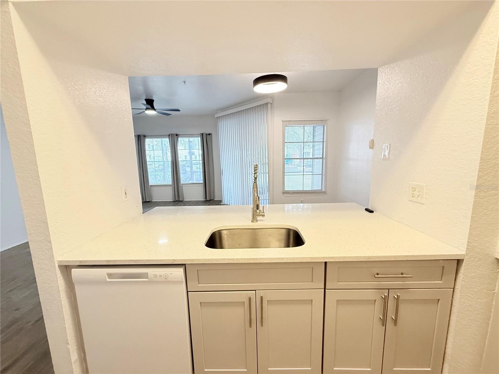 Image 7 of 32 For 2314 Midtown Terrace 1113