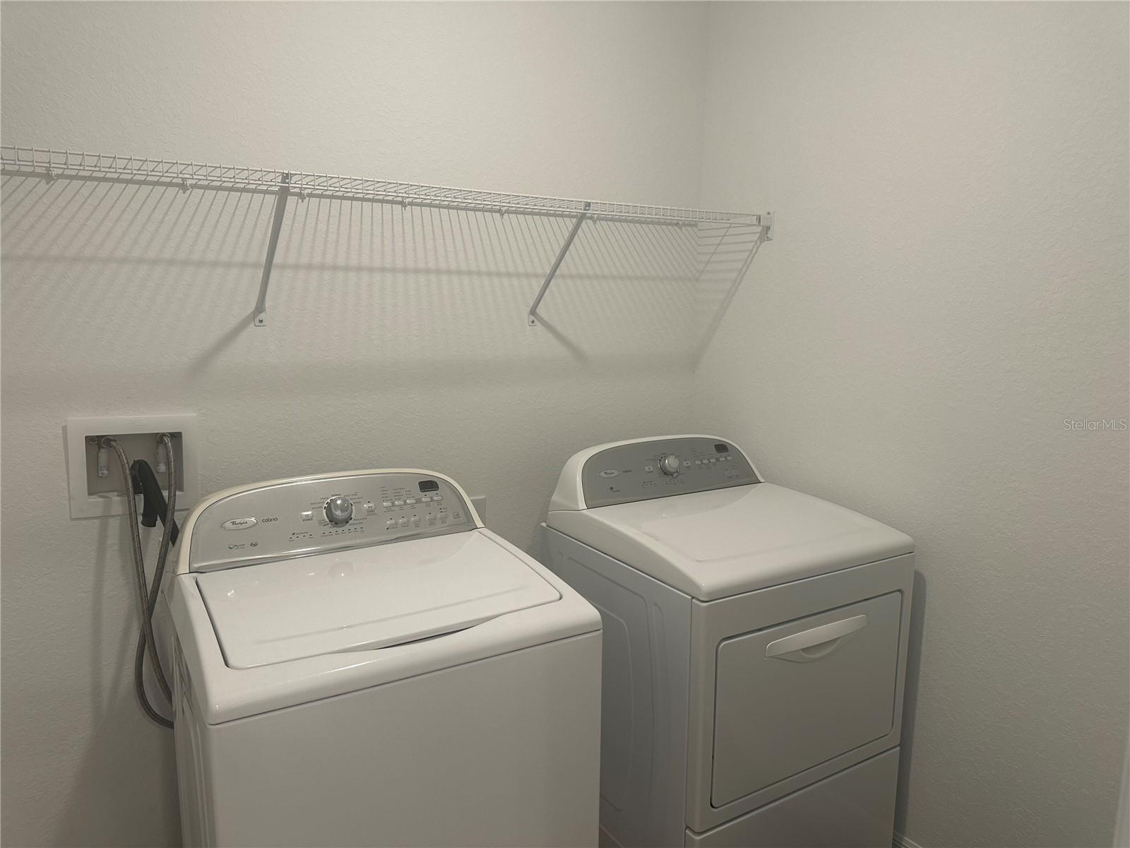 Image 11 of 12 For 712 Donau Avenue Nw