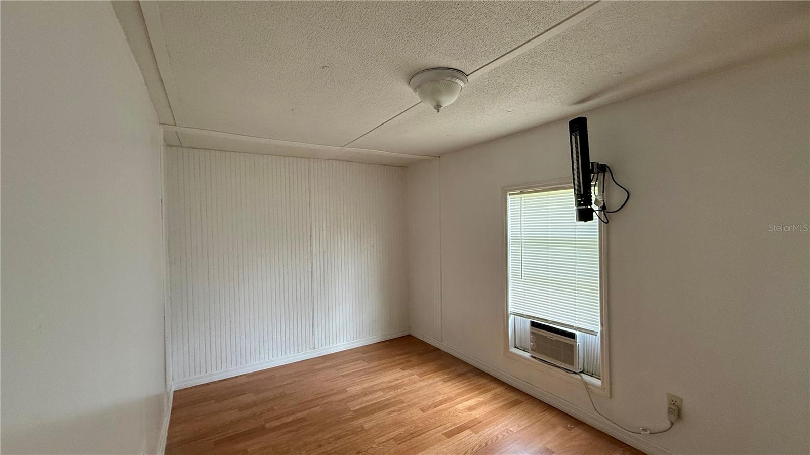 Image 5 of 20 For 5109 Hibiscus Road