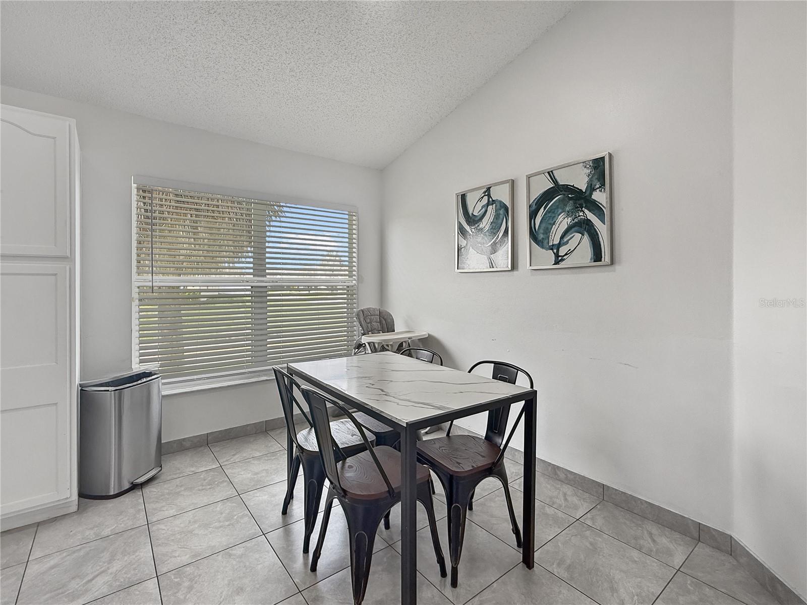 Image 14 of 28 For 2512 Oneida Loop