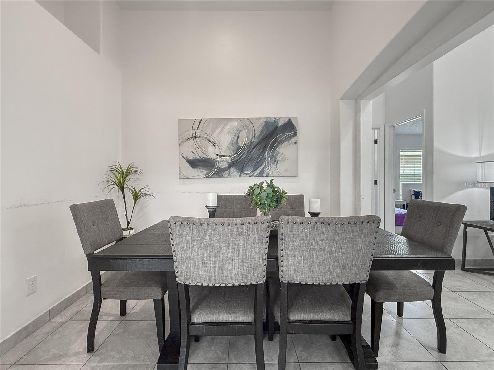 Image 15 of 28 For 2512 Oneida Loop