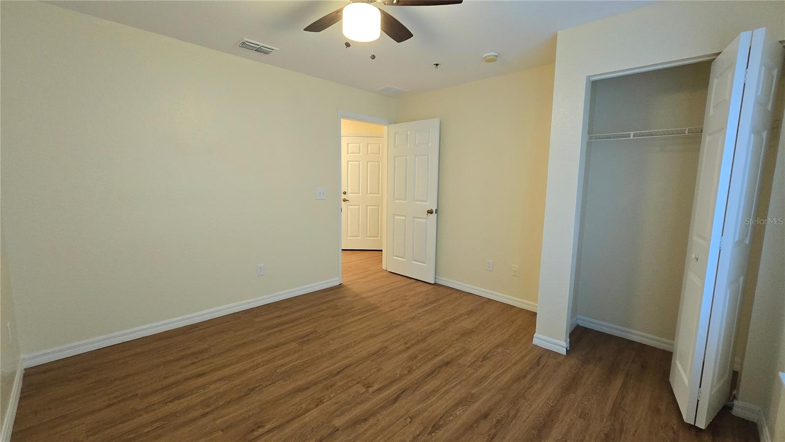 Image 25 of 39 For 4005 Santa Maria Drive 107