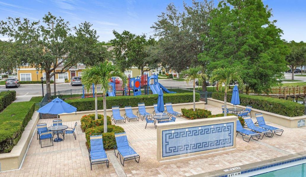 Image 27 of 39 For 4005 Santa Maria Drive 107