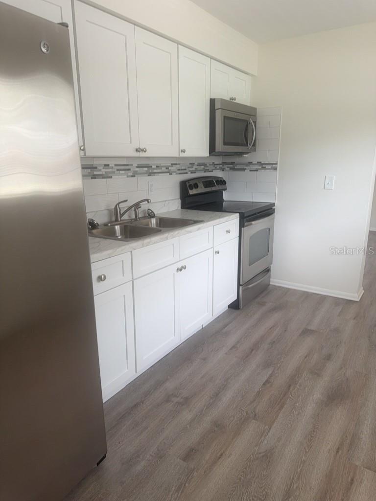 Image 11 of 15 For 50 6th Street