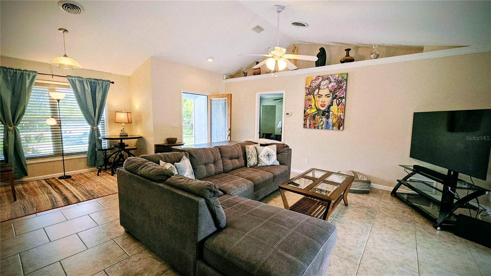 Image 10 of 48 For 881 Bayshore Drive