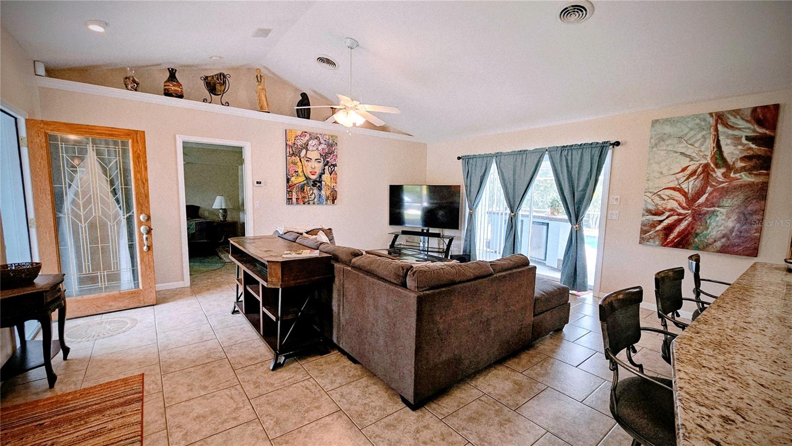Image 11 of 48 For 881 Bayshore Drive